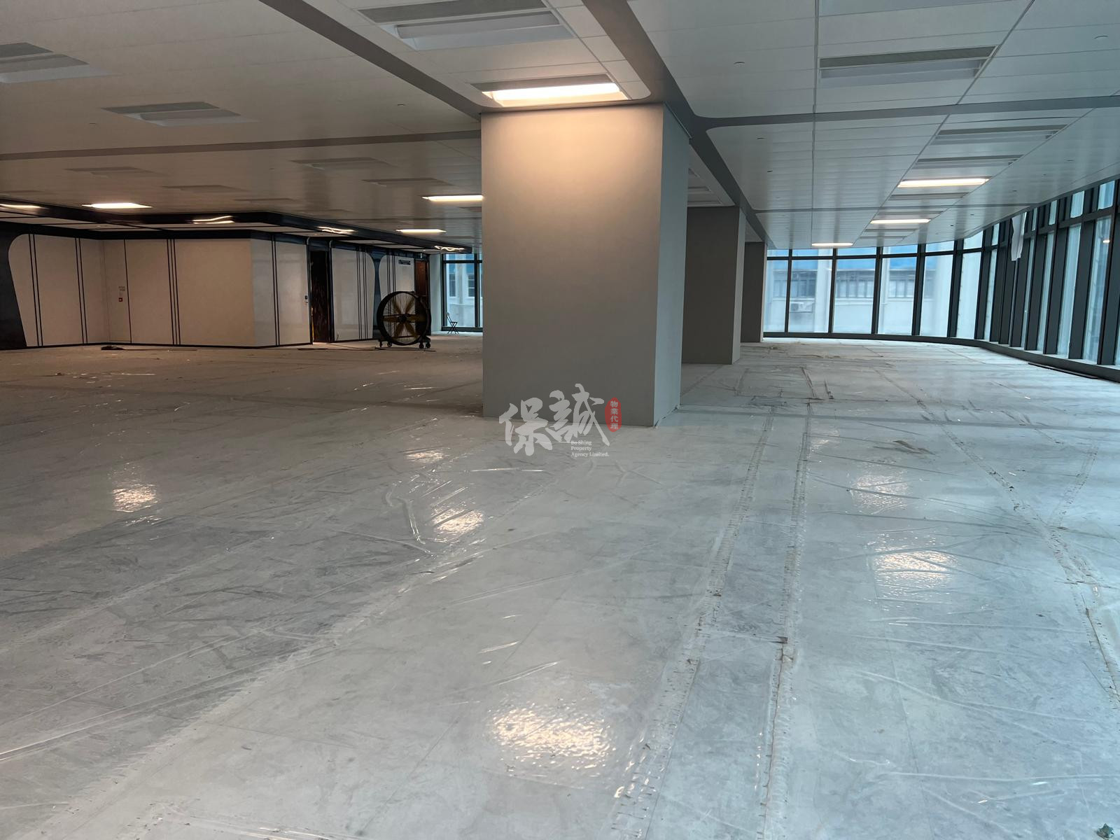 全新甲廈 地埋優越 開揚海景 - Photo 2