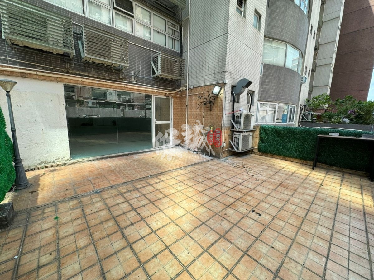 483呎大露台 前身party room 交通方便 多用途Studio - Photo 4